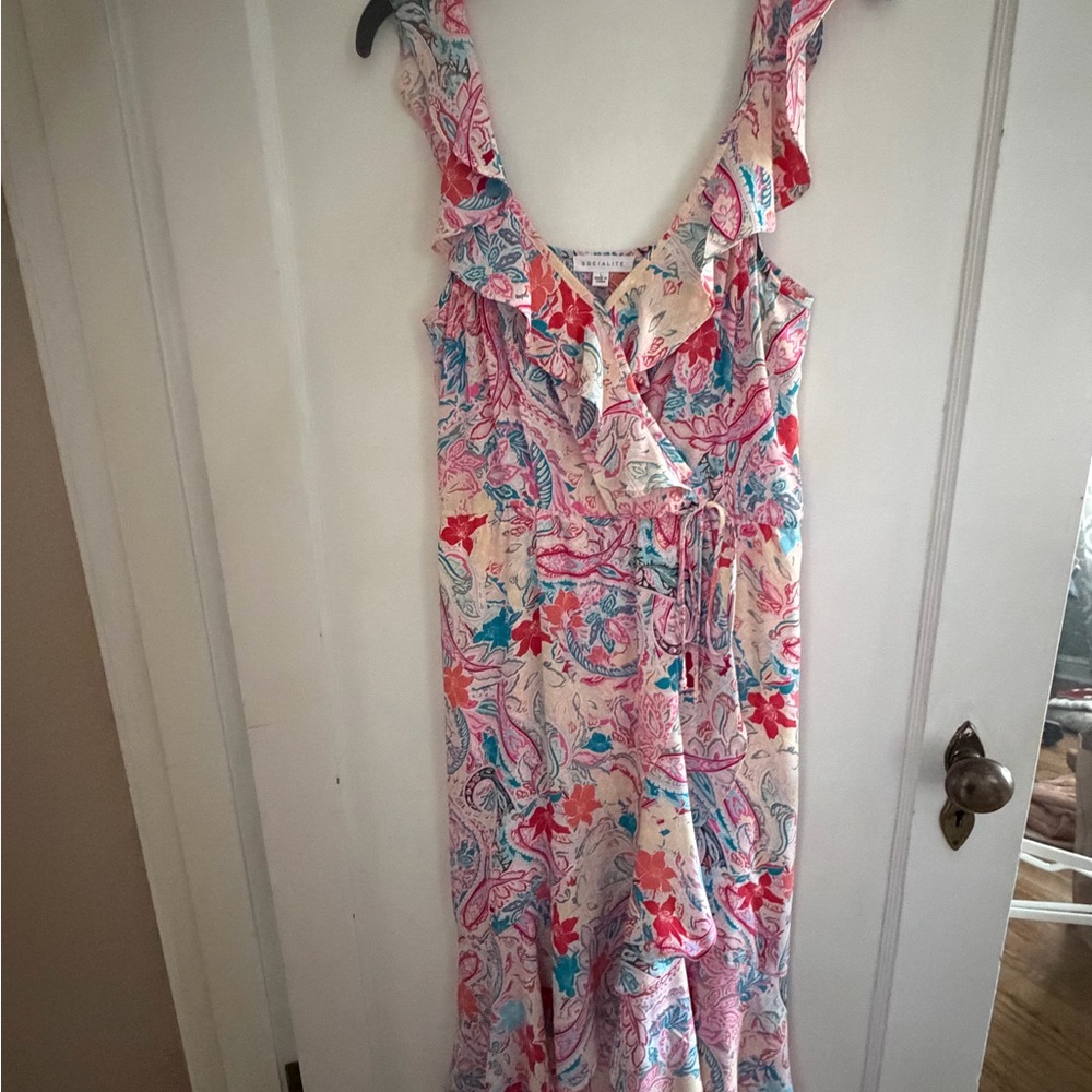 Socialite Paisley Ruffle Maxi Dress